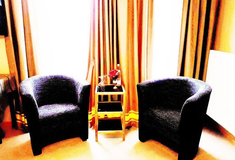 בית מלון כפרי Restaurant Denis