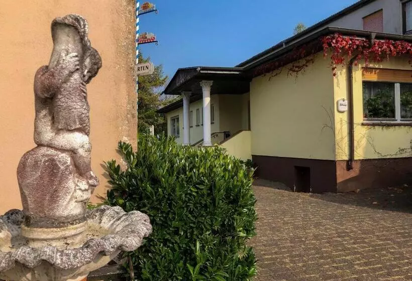 Hotelli Restaurant Denis