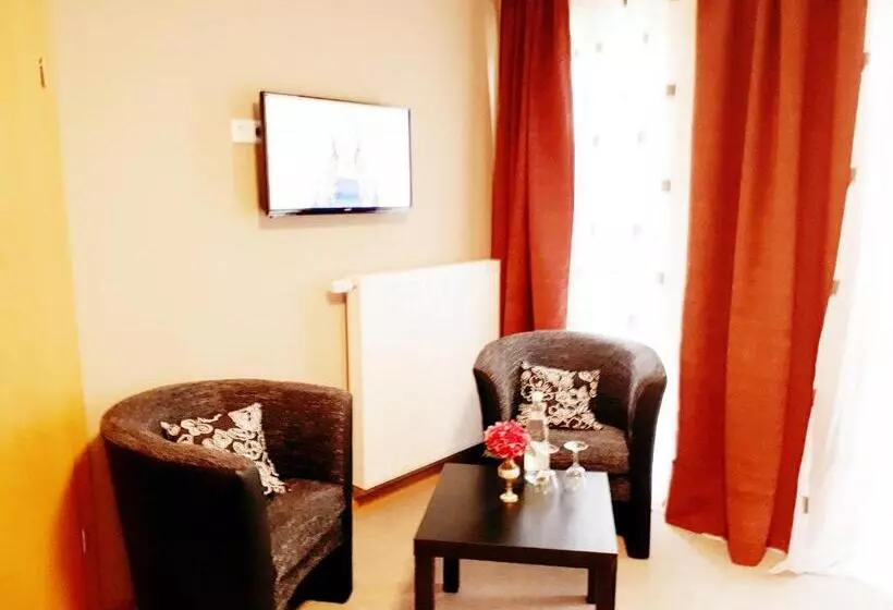 Hotelli Restaurant Denis