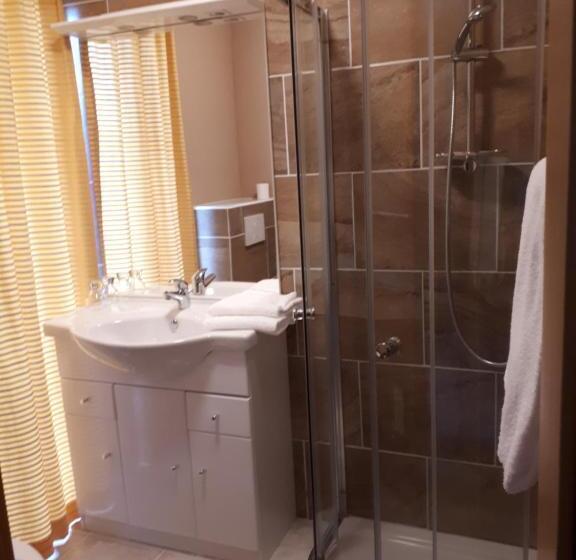 בית מלון כפרי Restaurant Denis