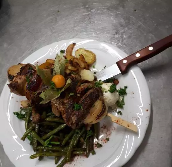 Hotelli Restaurant Denis