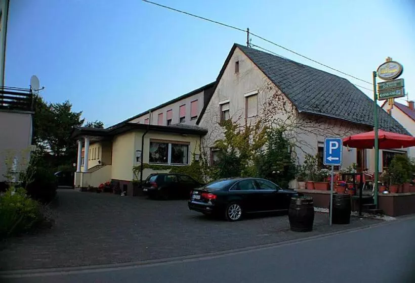 Hotelli Restaurant Denis