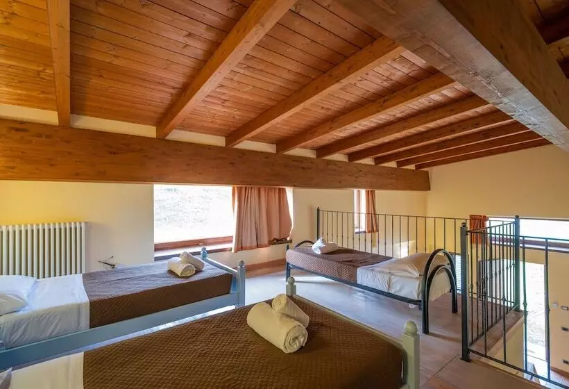 田舎風ホテル Agriturismo Borgo Biaia