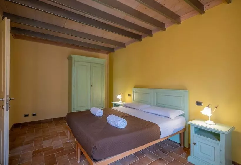 田舎風ホテル Agriturismo Borgo Biaia