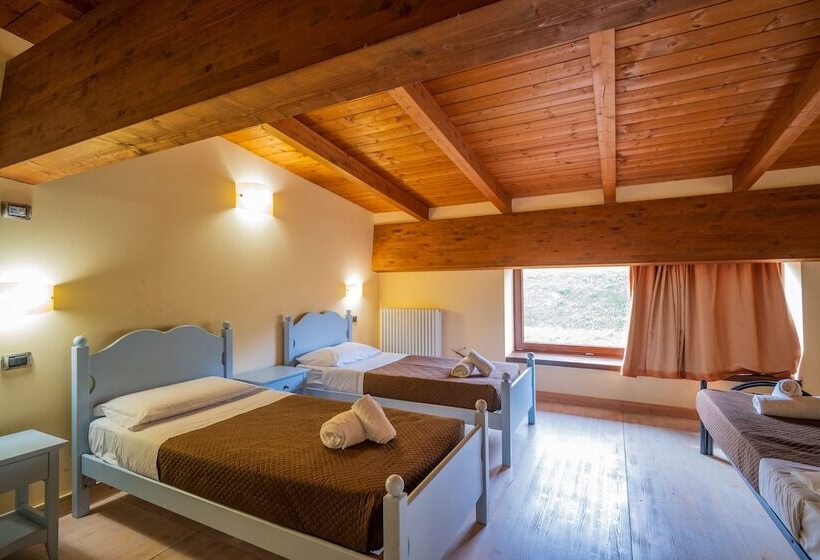 교외 호텔 Agriturismo Borgo Biaia