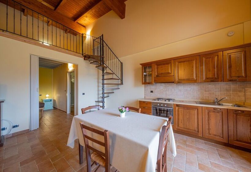 교외 호텔 Agriturismo Borgo Biaia