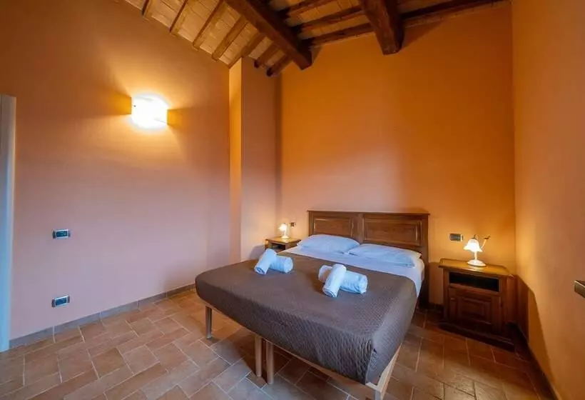 田舎風ホテル Agriturismo Borgo Biaia