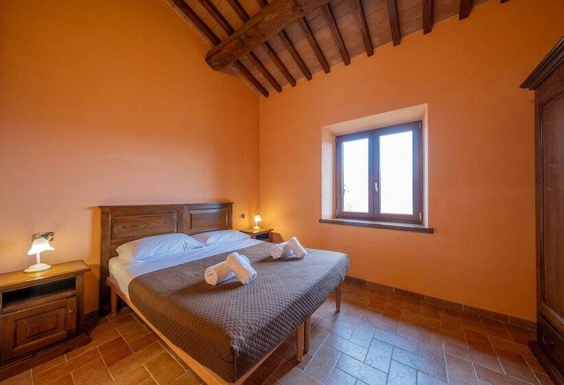 교외 호텔 Agriturismo Borgo Biaia