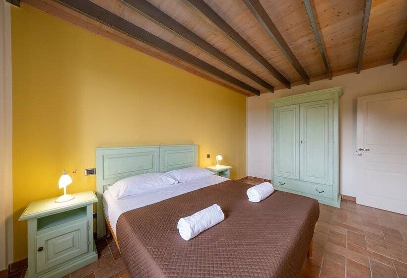 교외 호텔 Agriturismo Borgo Biaia