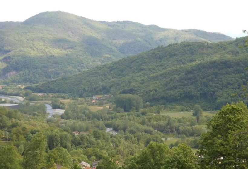 Сельский отель Le Lasarde