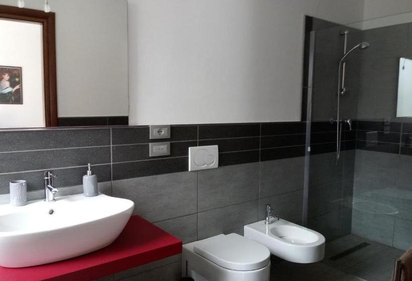 Сельский отель Le Lasarde