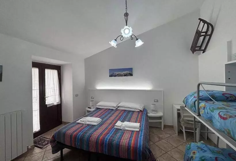 Maaseutuhotelli La Fattoria Dei Sibillini