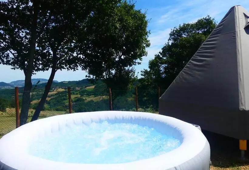 Maaseutuhotelli La Fattoria Dei Sibillini