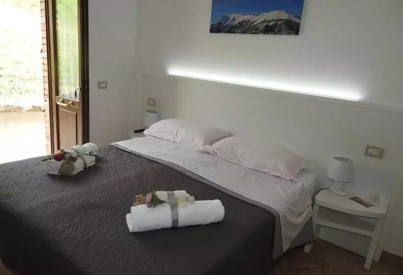 Maaseutuhotelli La Fattoria Dei Sibillini