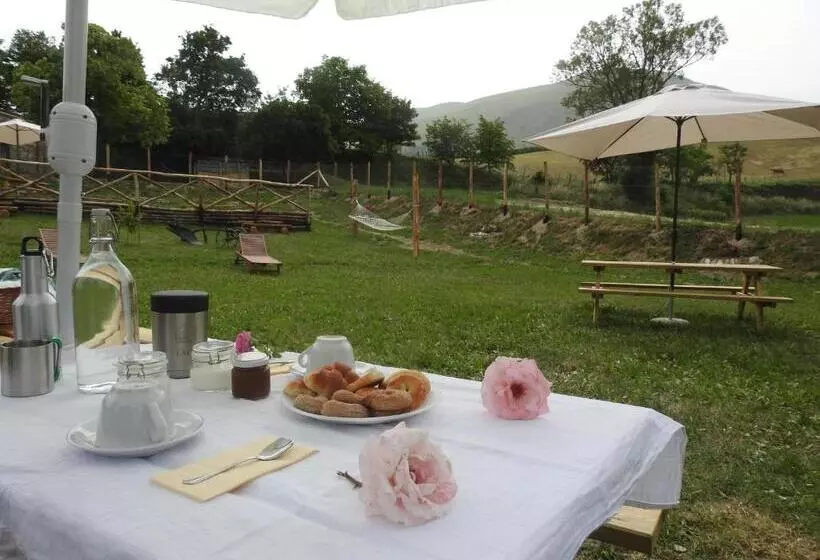 Maaseutuhotelli La Fattoria Dei Sibillini