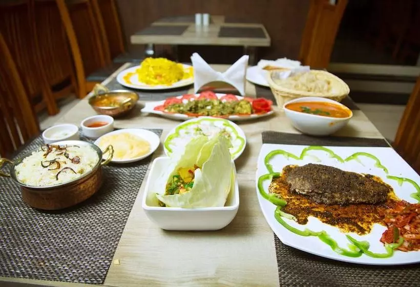 ホテル Wayanad Square