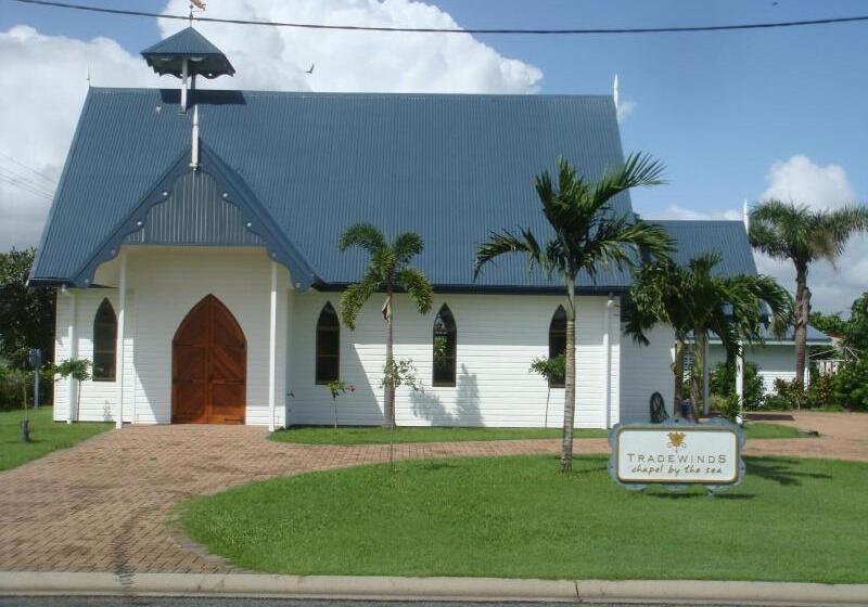 Kurrmine Beach Motel