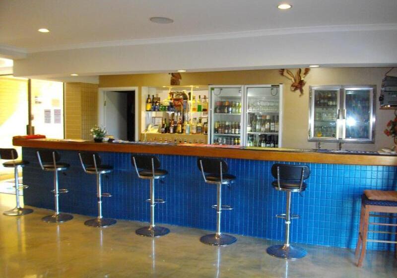 Kurrmine Beach Motel