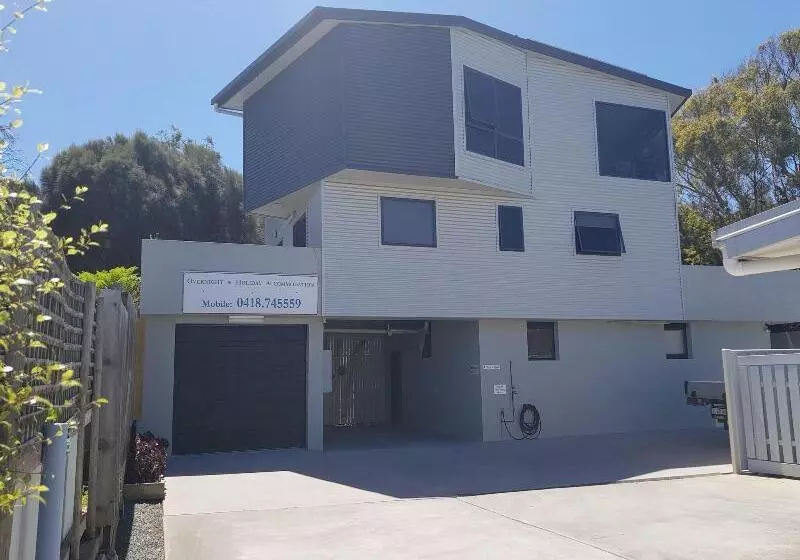 Majatalo Hawley Beachside Accommodation