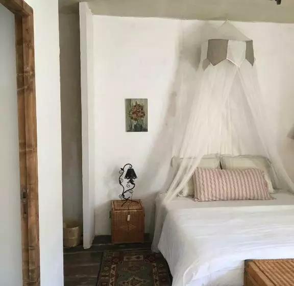 ペンション La Maison Sur La Rivière