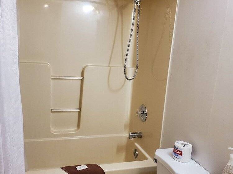 Town And Country Motel In Nipigon