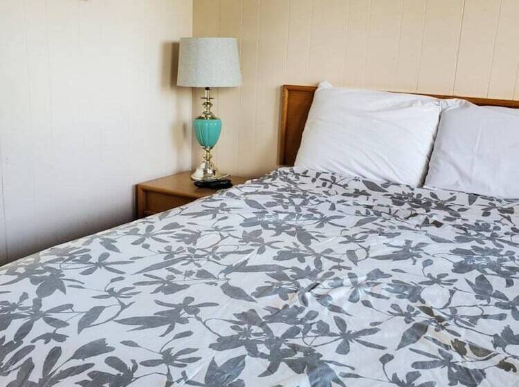 Town And Country Motel In Nipigon