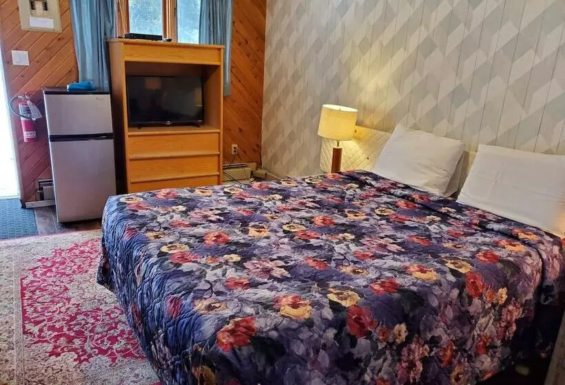 Town And Country Motel In Nipigon