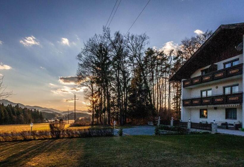 Waldpension Schiefling Am See