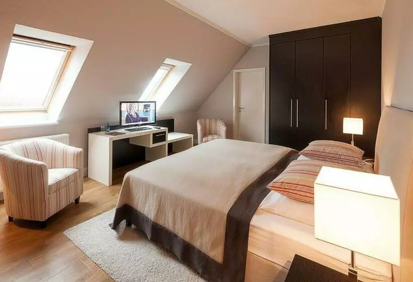 Acedo Land  Und Sporthotel Levenhagen Greifswald