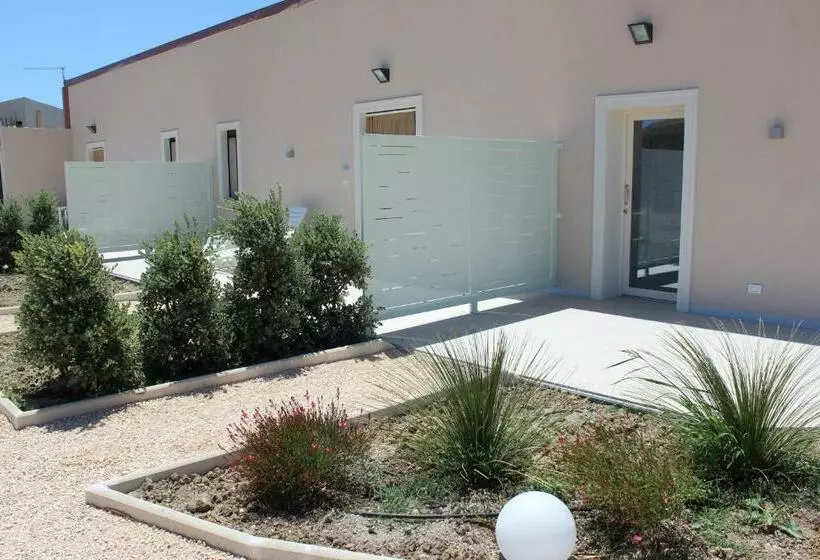 B&b L Eden Di Capo Bianco