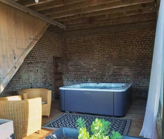 Aamiaismajoitus (B&B) Couette & Confitures