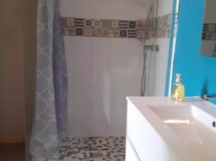 Aamiaismajoitus (B&B) Escale Reunionnaise