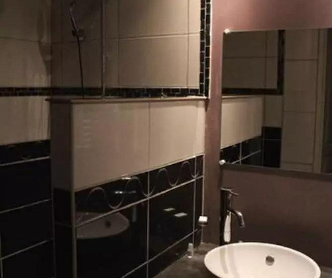 Aamiaismajoitus (B&B) L Odyssée Villa Iloa