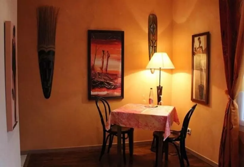 Aamiaismajoitus (B&B) L Odyssée Villa Iloa