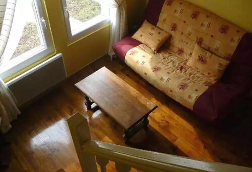 Aamiaismajoitus (B&B) L Odyssée Villa Iloa