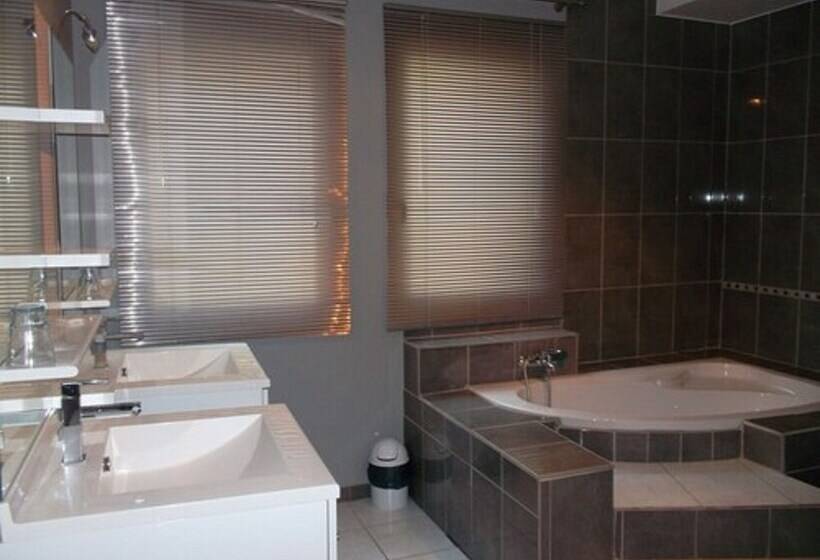 مبيت وإفطار L Odyssée Villa Iloa