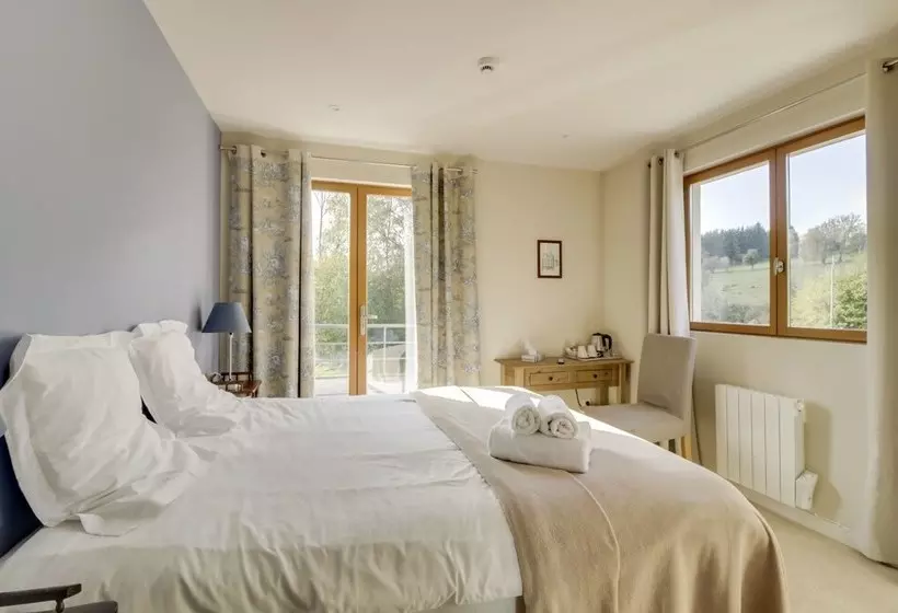 ベッドアンドブレックファースト La Cascade