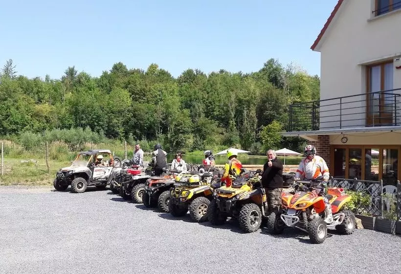 ベッドアンドブレックファースト La Cascade