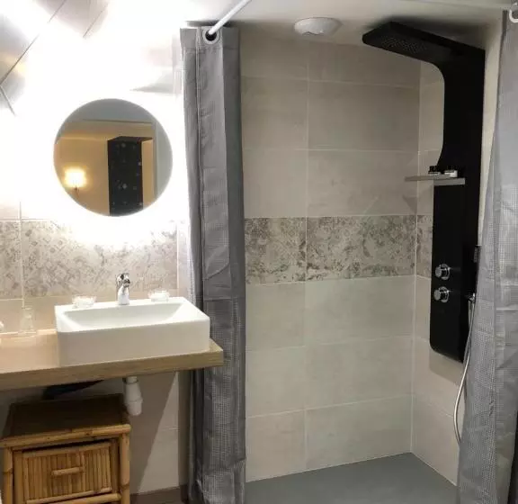 ベッドアンドブレックファースト Le Moulin De Lassalle