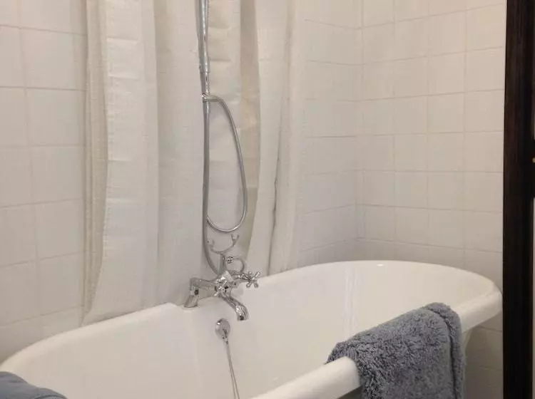 Aamiaismajoitus (B&B) Maison Saffores