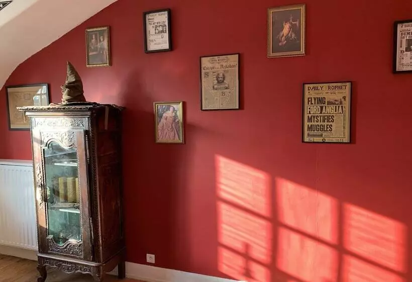 تختخواب و صبحانه Manoir De Bois En Ardres