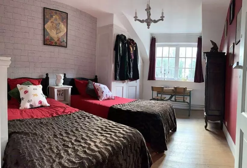 تختخواب و صبحانه Manoir De Bois En Ardres