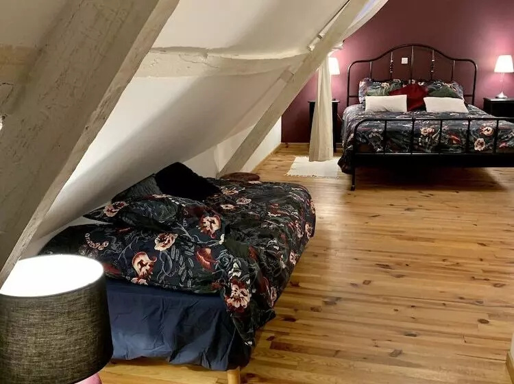 تختخواب و صبحانه Manoir De Bois En Ardres
