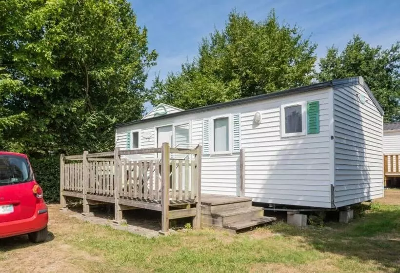 ホテル Camping De Kernéjeune