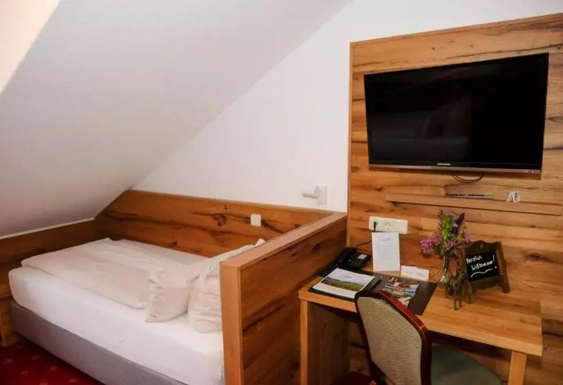 Hotelli Der Obere Wirt Zum Queri