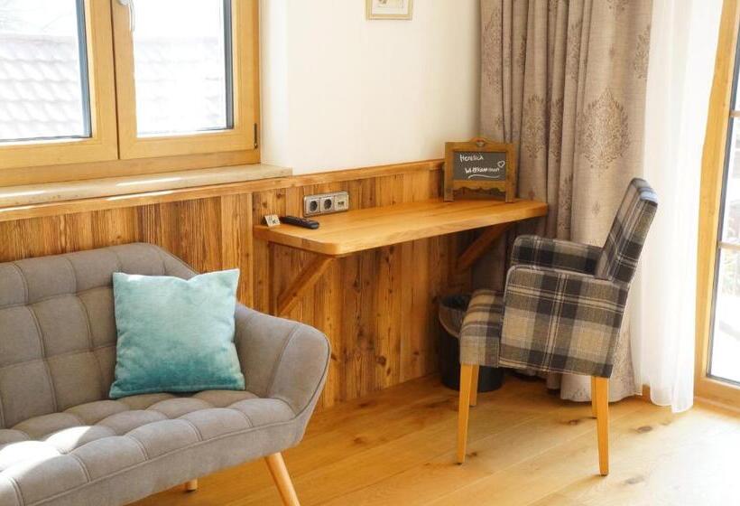 Отель Der Obere Wirt Zum Queri