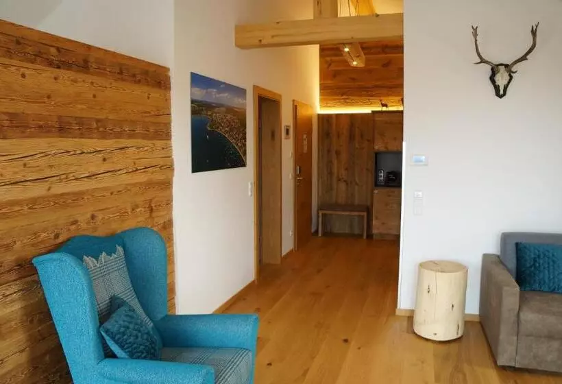 Hotelli Der Obere Wirt Zum Queri