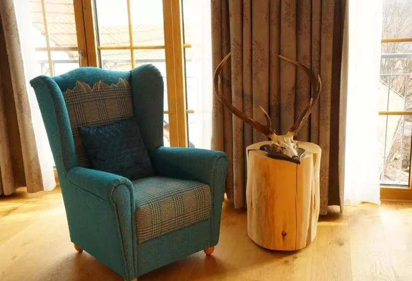 Hotelli Der Obere Wirt Zum Queri