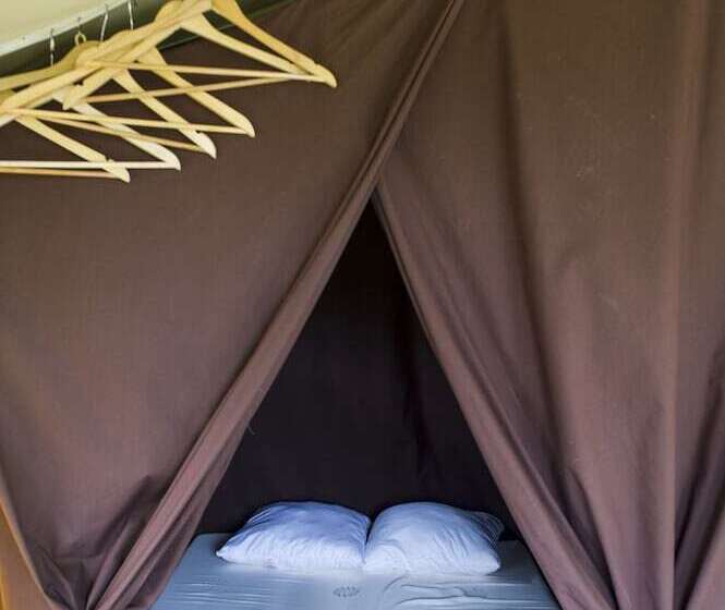 فندق Huttopia Calvados