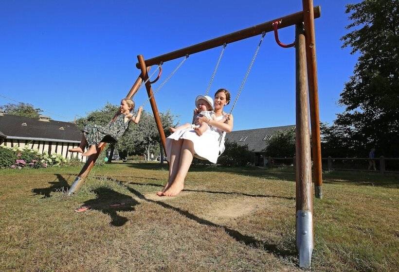 فندق Huttopia Calvados